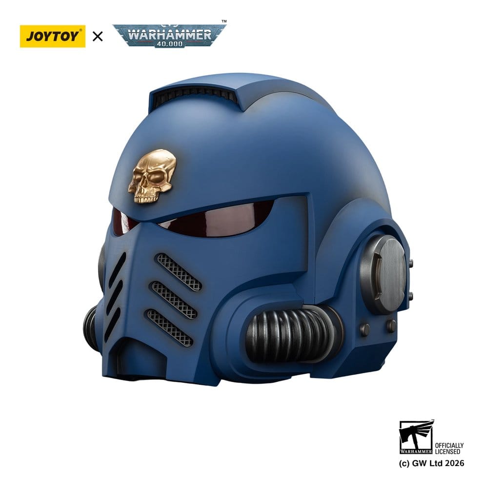 Ultramarines Captain MkX helmet detail