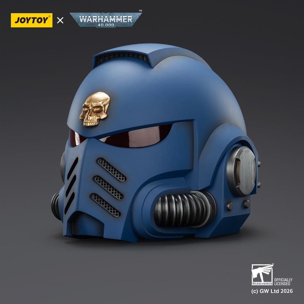 Ultramarines Captain MkX helmet detail