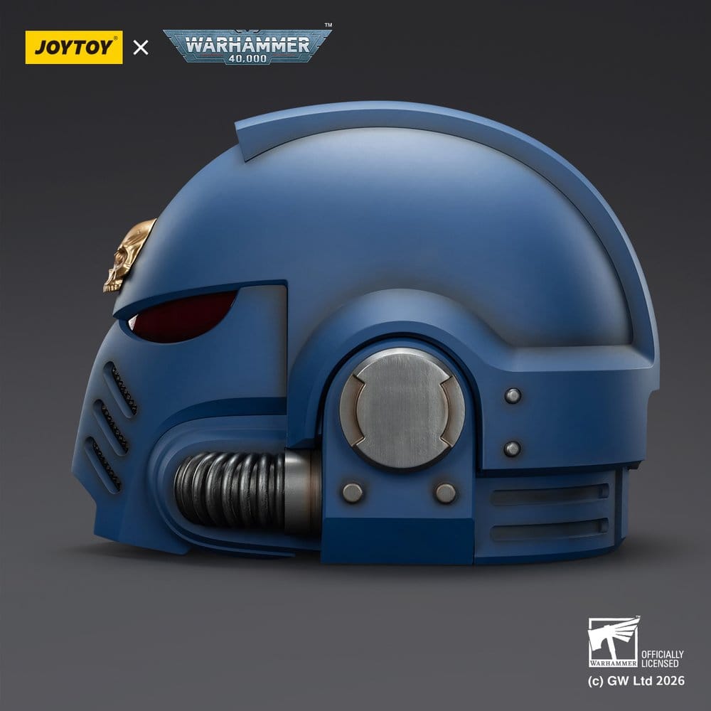 Ultramarines Captain MkX helmet detail