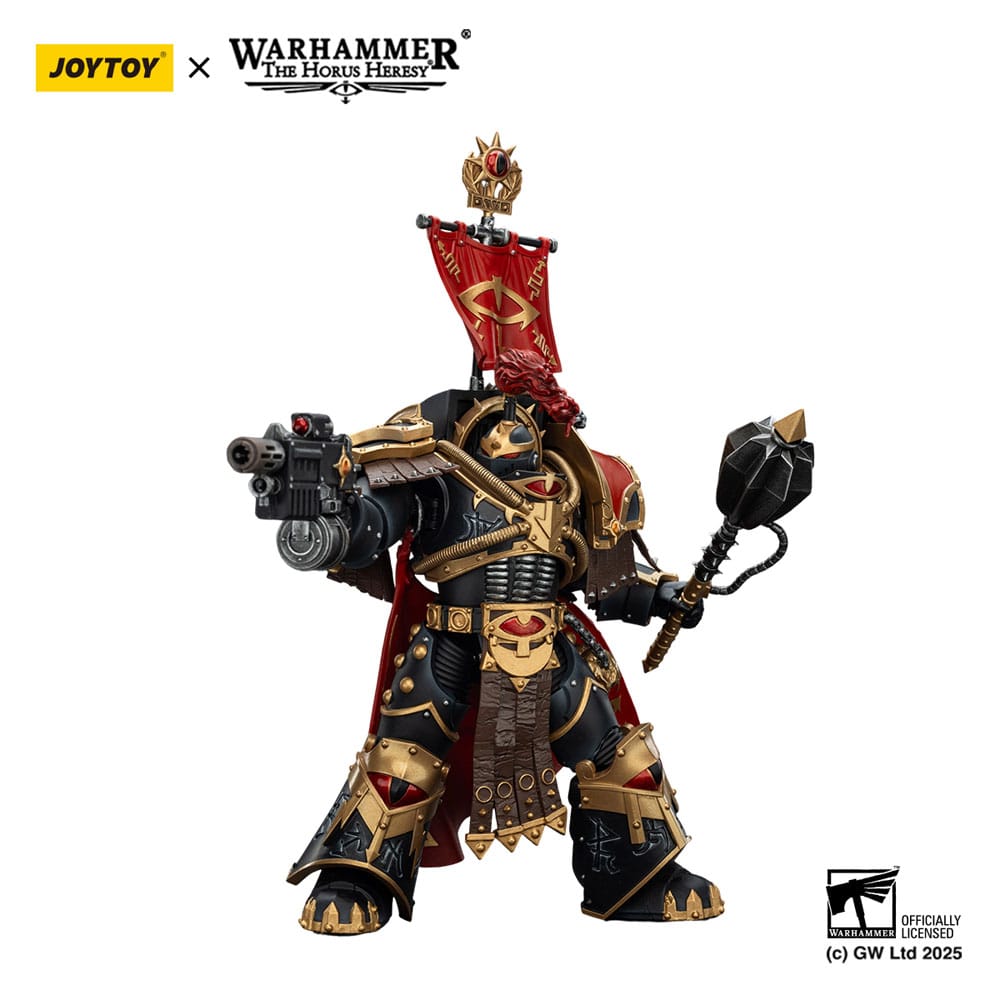 JoyToy Sons of Horus Cataphractii Praetor 14 cm figure, aiming combi-melta, power maul raised, white background