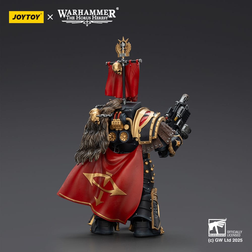 JoyToy Sons of Horus Cataphractii Praetor 14 cm figure, back view showing red cloak and banner, dark background