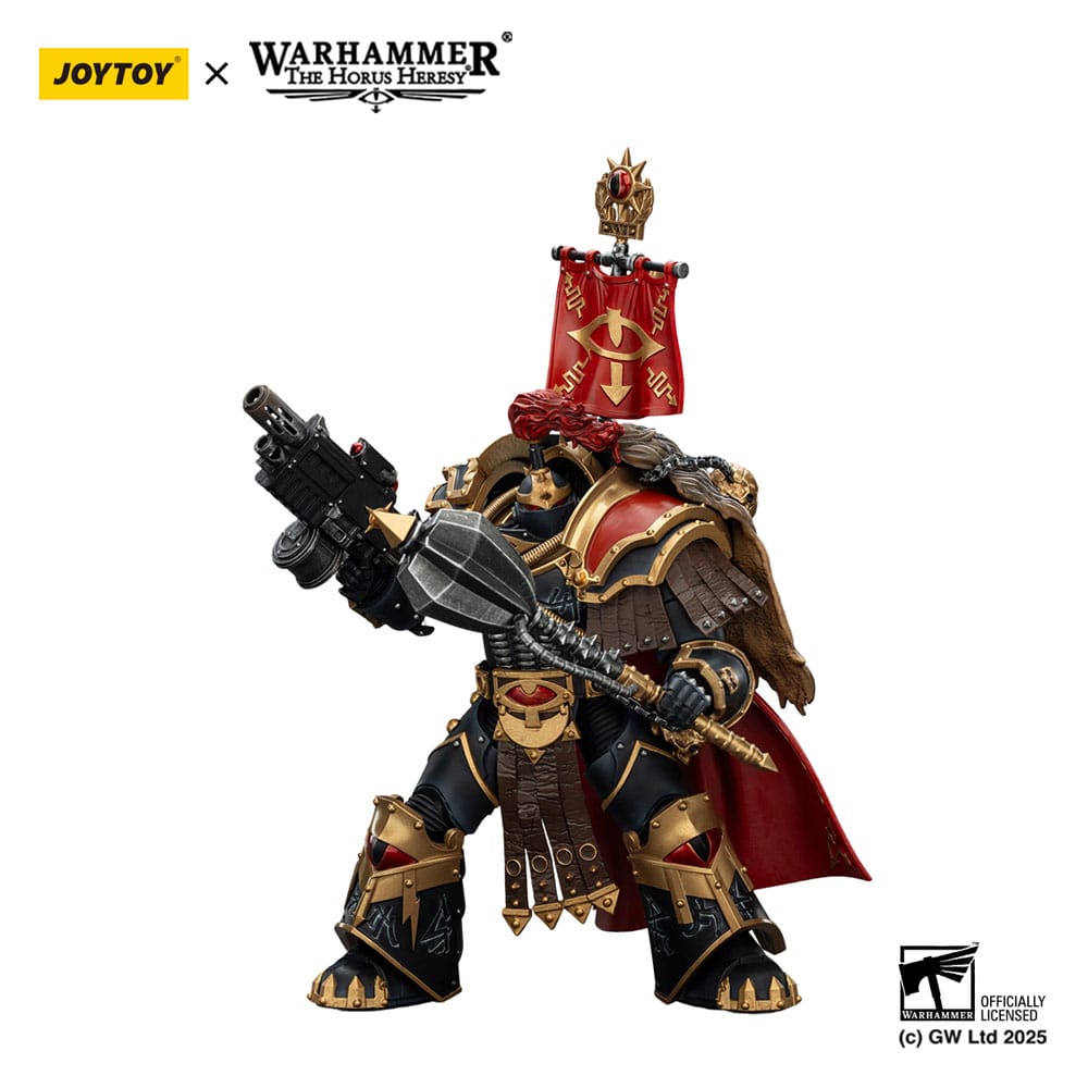JoyToy Sons of Horus Cataphractii Praetor 14 cm figure, power maul across body, combi-melta raised, white background