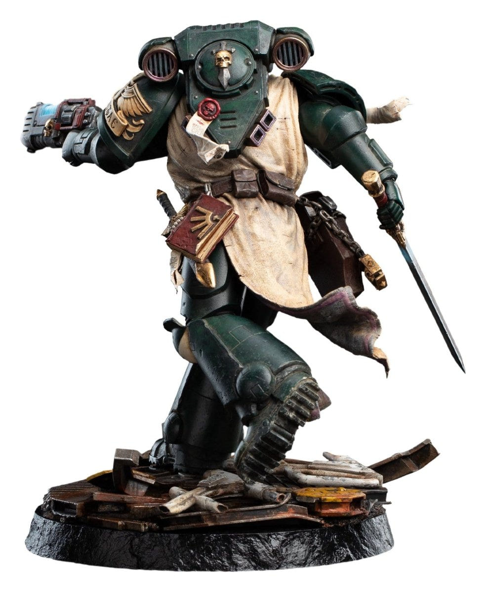 Warhammer 40,000 Statue 1/10 Dark Angels Veteran 31cm