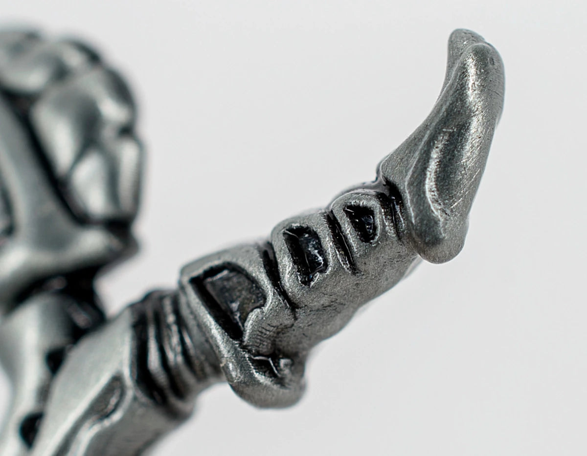 Warhammer 40,000: Tyranids Bonesword Bottle Opener - Loaded Dice