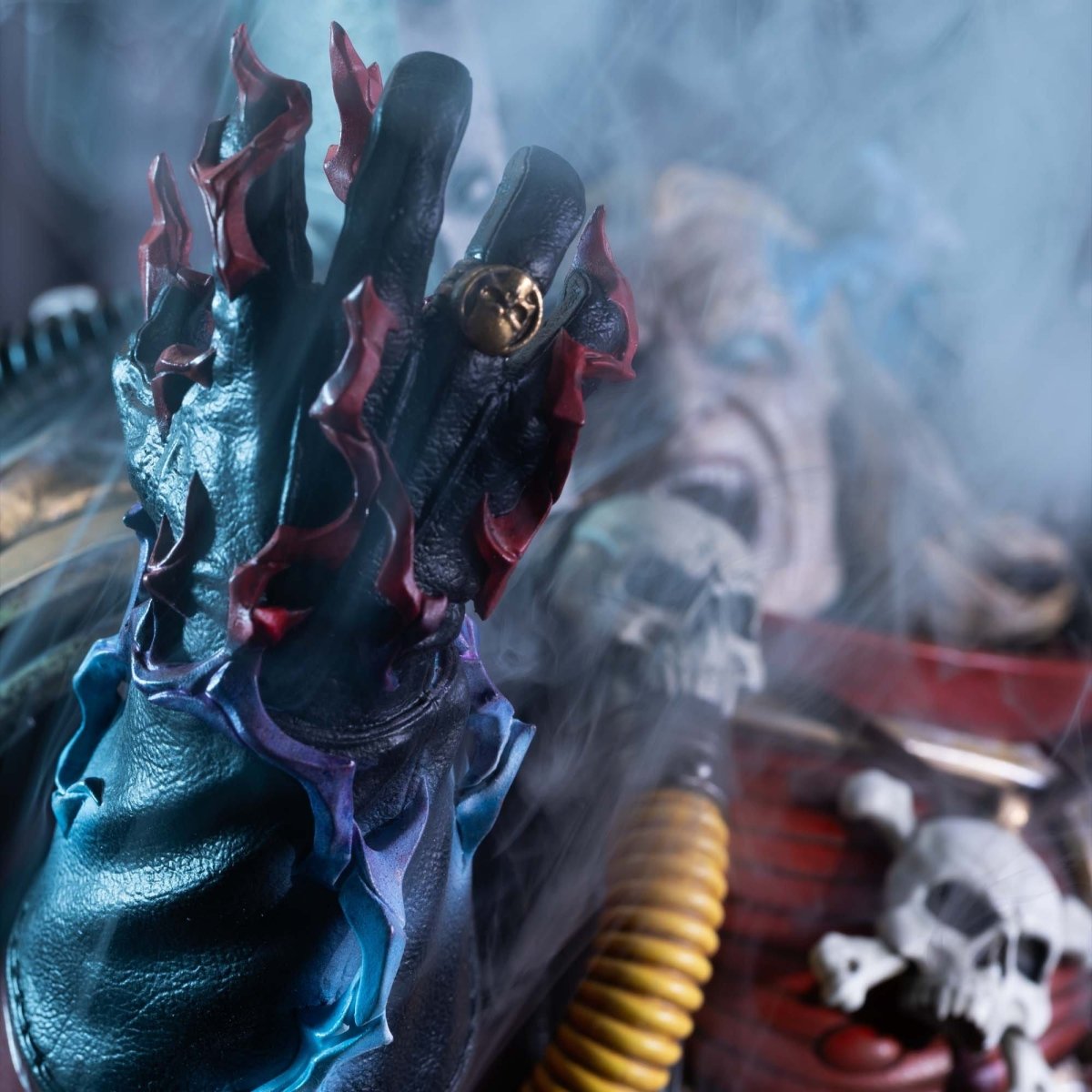 Warhammer 40K Statue 1/6 Mephiston Lord of Death Limited Edition 63cm ETA May 2027 - Loaded Dice
