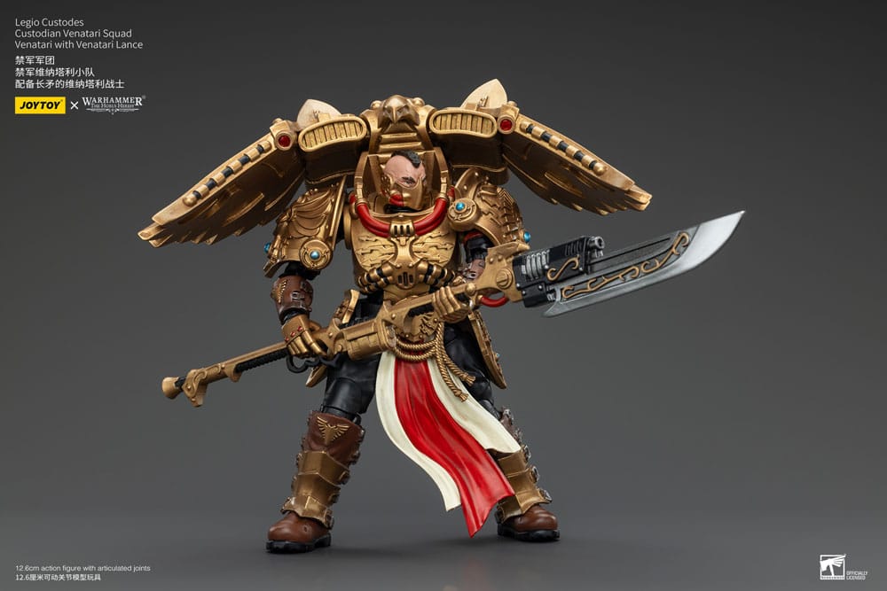JoyToy Legio Custodes Custodian Venatari with Venatari Lance 13 cm, lance levelled across body, wide view
