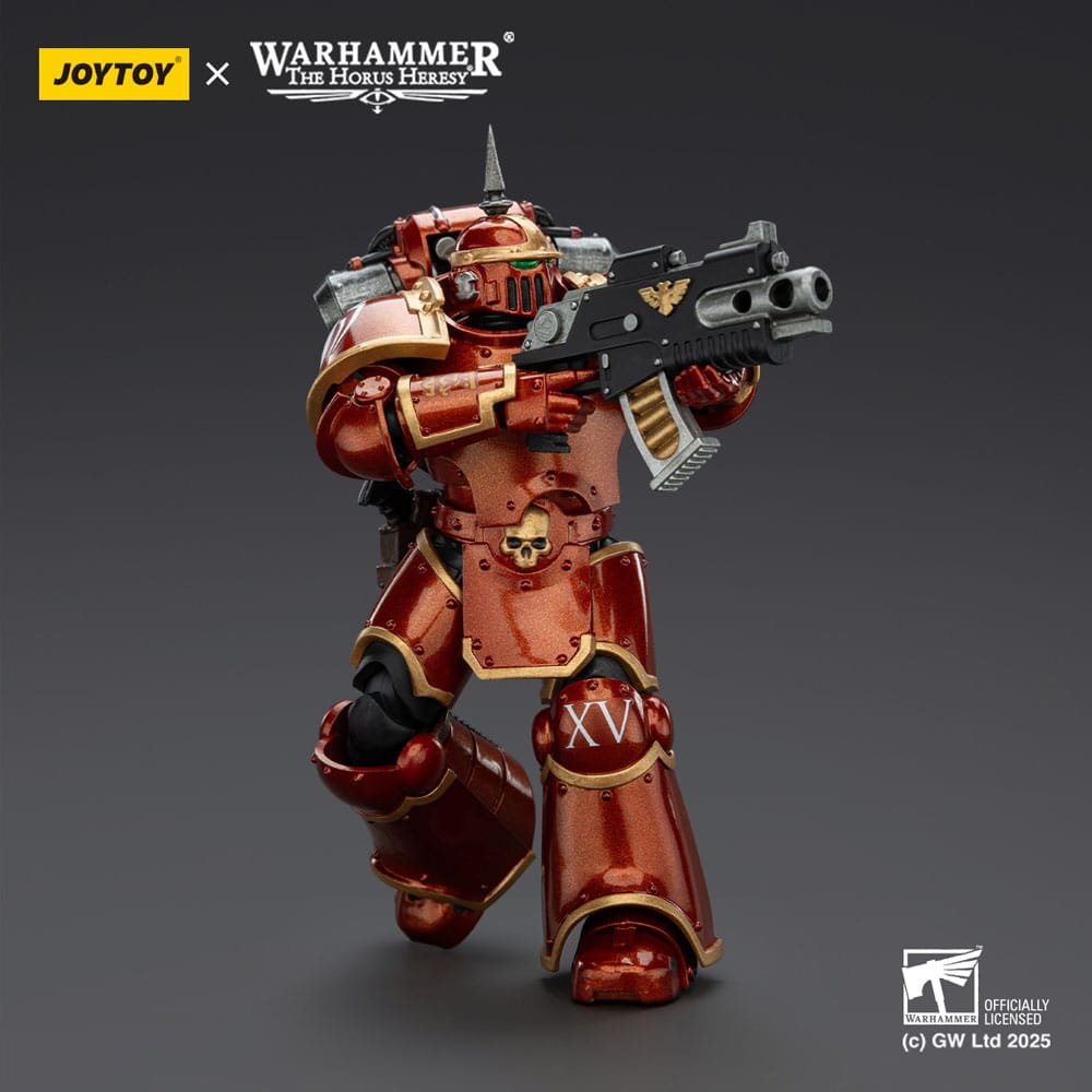 JoyToy Horus Heresy Thousand Sons MK III Tactical Legionary figure, aiming bolter from shoulder, on dark