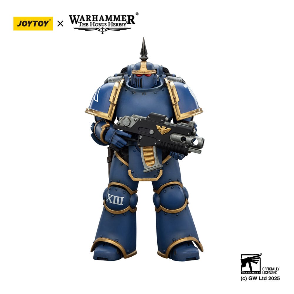 JoyToy Horus Heresy Ultramarines MK III Tactical Legionary figure, front view with bolter, on white