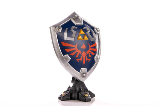 Zelda Breath of the Wild Statue Hylian Shield Standard Edition 29cm - Loaded Dice