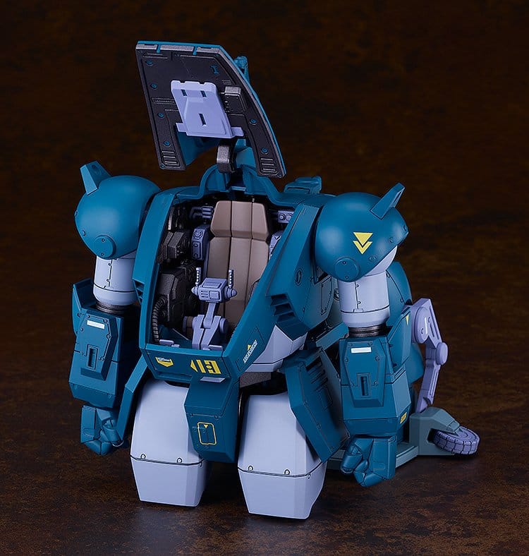 Armored Trooper Votoms Plamax Plastic Model Kit 1/24 SV-05 ATH-06-WP Diving Beetle 19 cm
