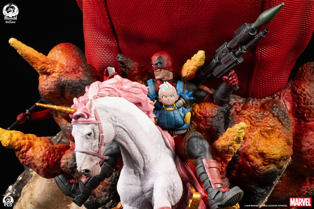 Marvel Fine Art Bust Deadpool Deluxe Edition 42 cm