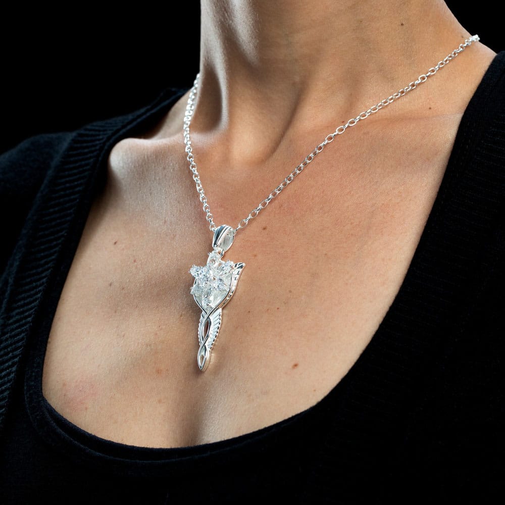 Lord of the Rings Replica 1/1 Pendant & Chain Evenstar (Sterling Silver) - Loaded Dice Barry Vale of Glamorgan CF64 3HD