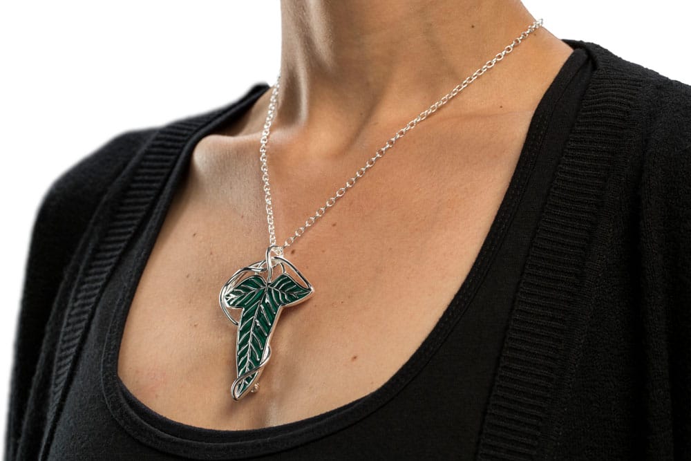 Lord of the Rings Replica 1/1 Elven Leaf Brooch & Chain (Sterling Silver) - Loaded Dice Barry Vale of Glamorgan CF64 3HD