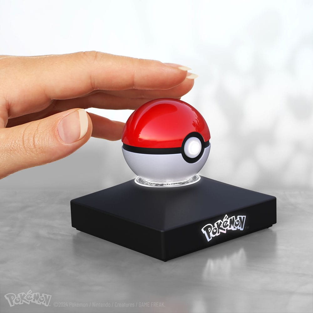 Pokémon Diecast Replica Mini Poké Ball - Loaded Dice