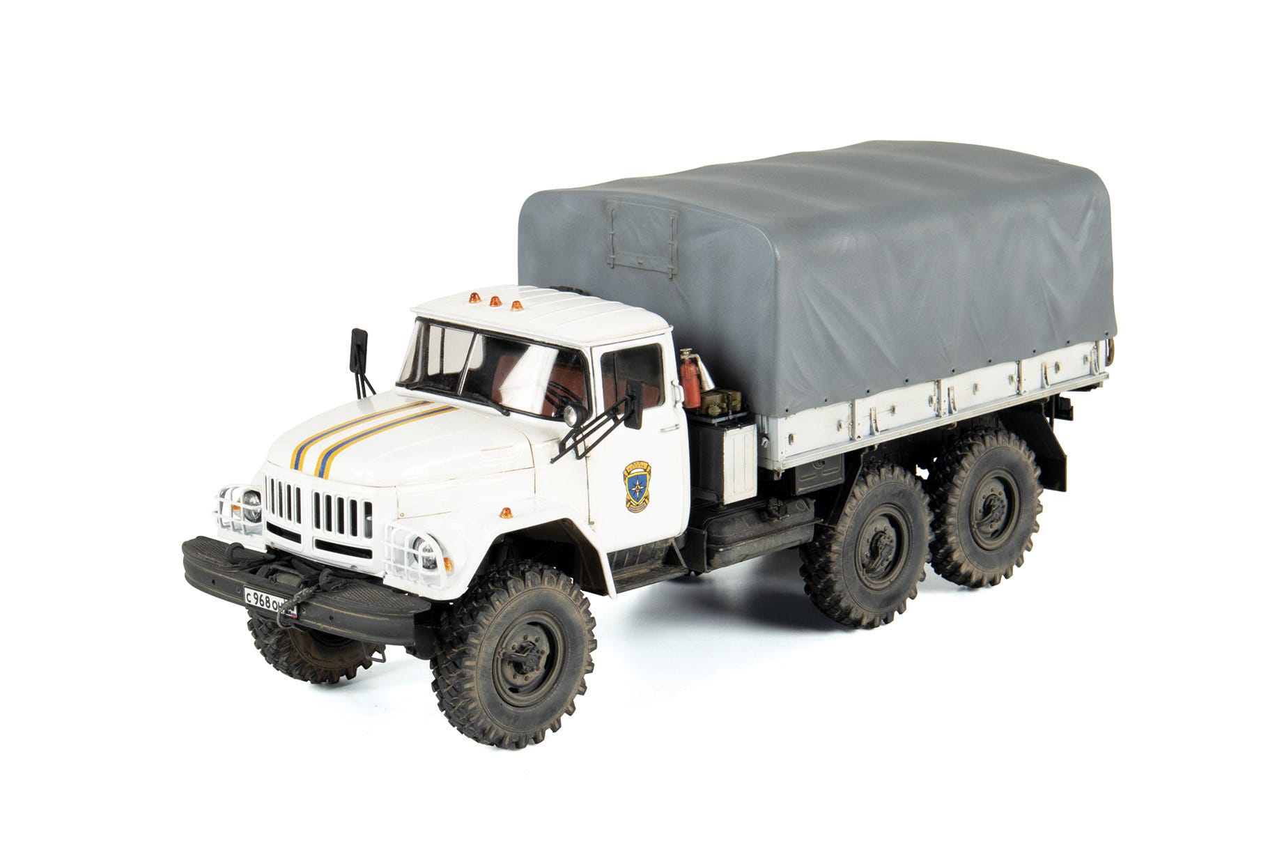 Zvezda 1:35 Russian Army Truck ZiL-131 - Z3706