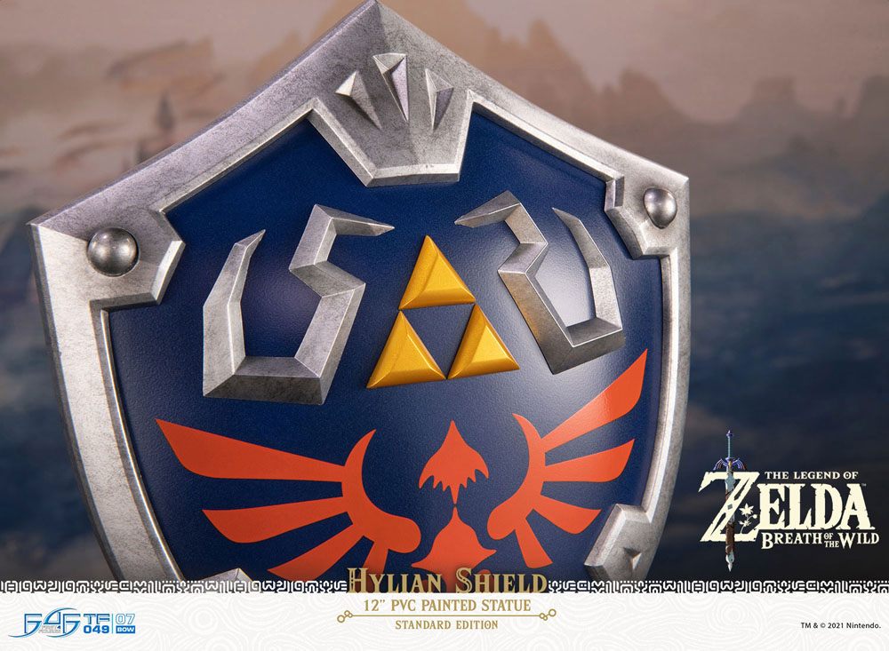 Zelda Breath of the Wild Statue Hylian Shield Standard Edition 29cm - Loaded Dice