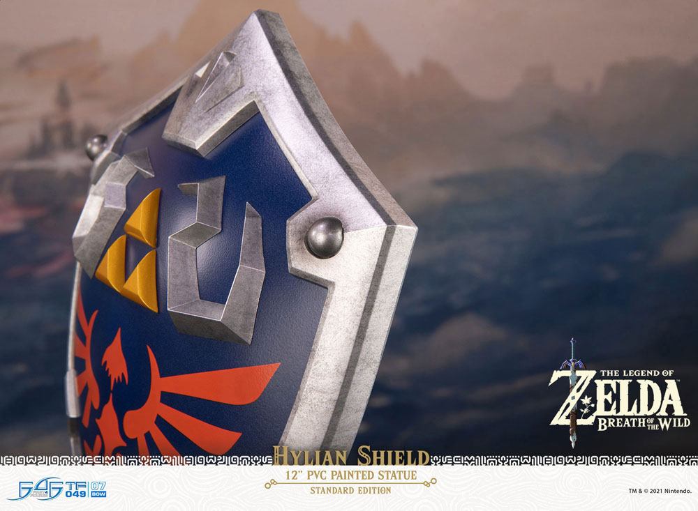 Zelda Breath of the Wild Statue Hylian Shield Standard Edition 29cm - Loaded Dice
