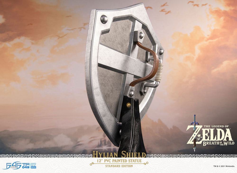 Zelda Breath of the Wild Statue Hylian Shield Standard Edition 29cm - Loaded Dice