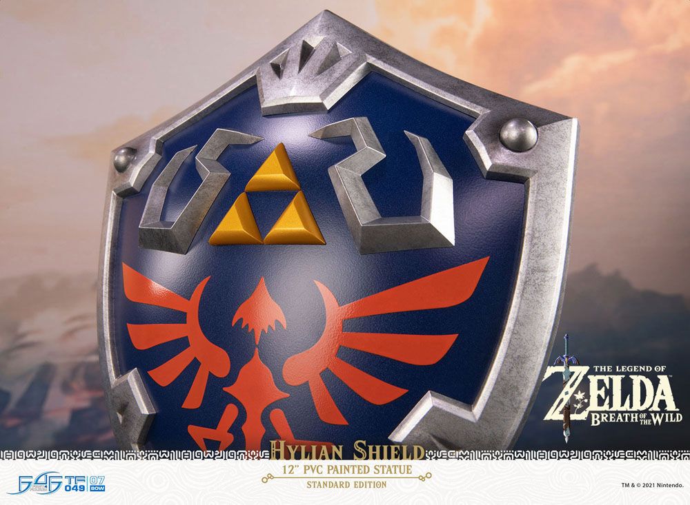 Zelda Breath of the Wild Statue Hylian Shield Standard Edition 29cm - Loaded Dice