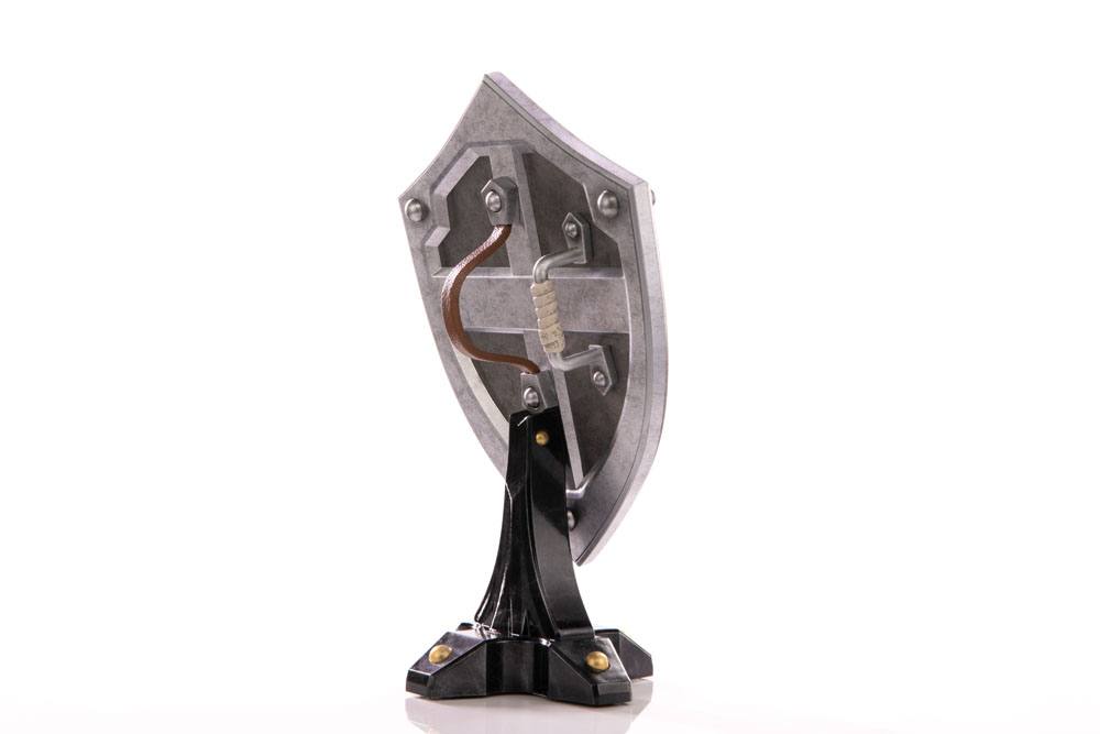 Zelda Breath of the Wild Statue Hylian Shield Standard Edition 29cm - Loaded Dice