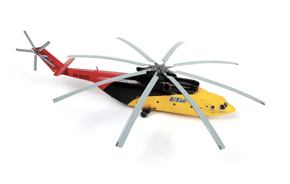 Zvezda 1:144 Russian Heavy Helicopter MI-26 “HALO” - Z7054