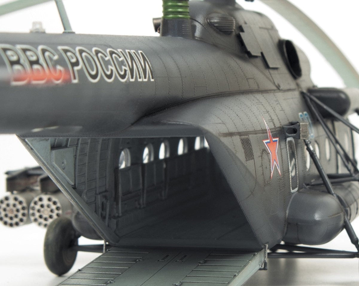 Zvezda 1/48 Mi-171Sh Russian Military Transport Helicopter – image 4