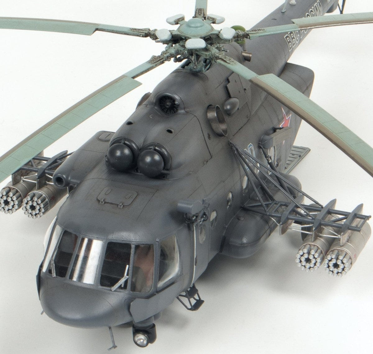 Zvezda 1/48 Mi-171Sh Russian Military Transport Helicopter – image 5