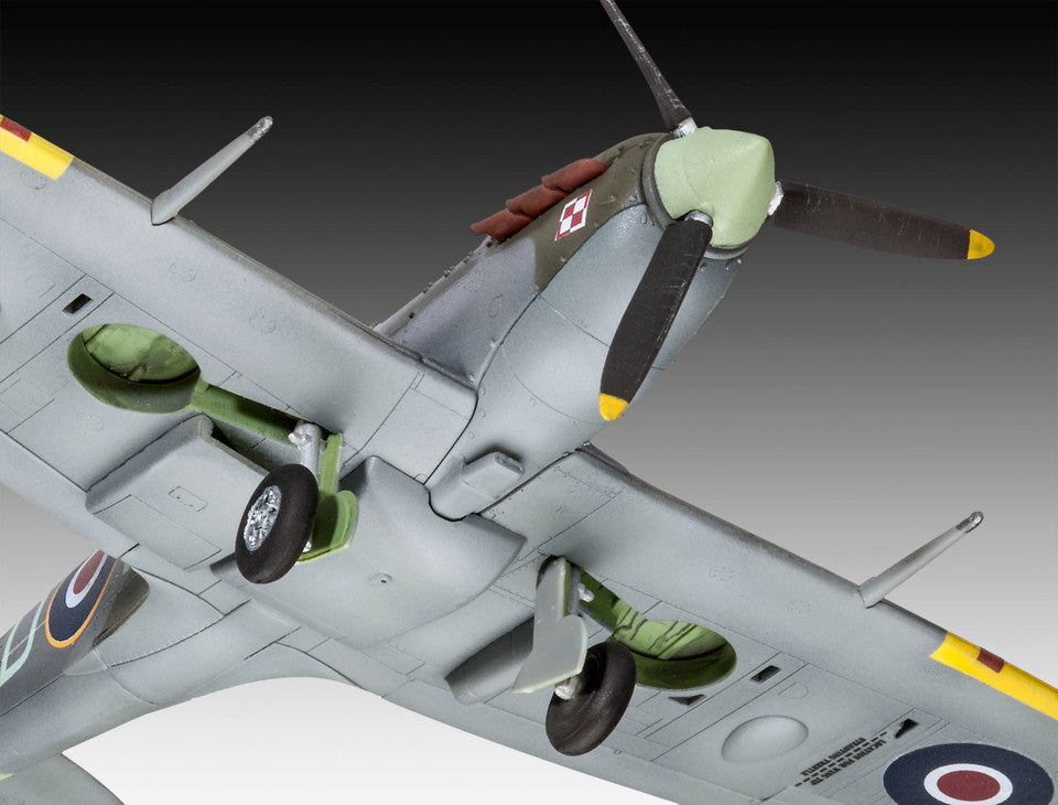 Revell Supermarine Spitfire Mk.Vb (1:72) - Loaded Dice